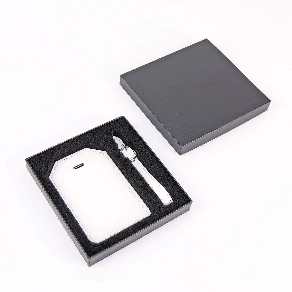 Luxury Travel Luggage Tag with Privacy Flap